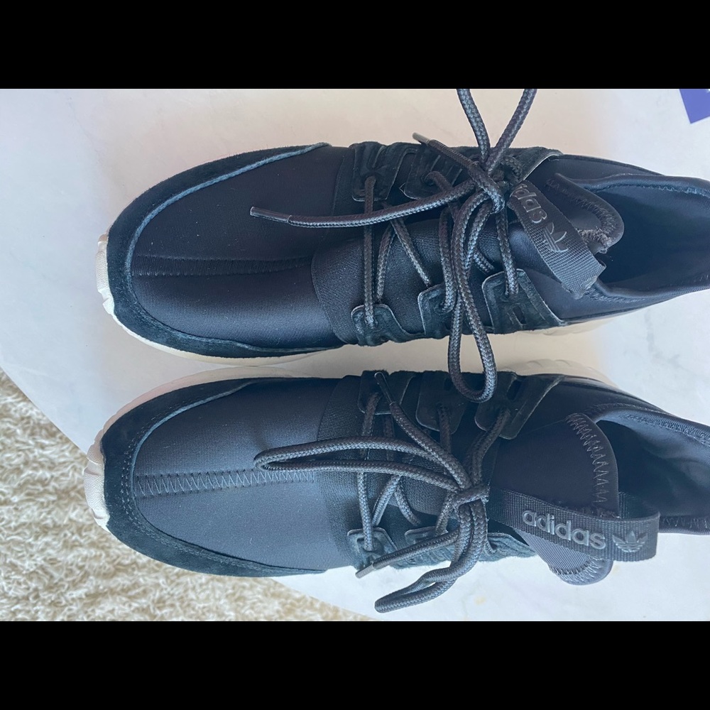 Addidas tubular